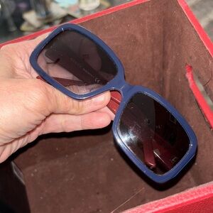 Gucci Dark Blue Square Sunglasses